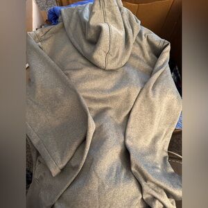 Under Armour Sweatshirt